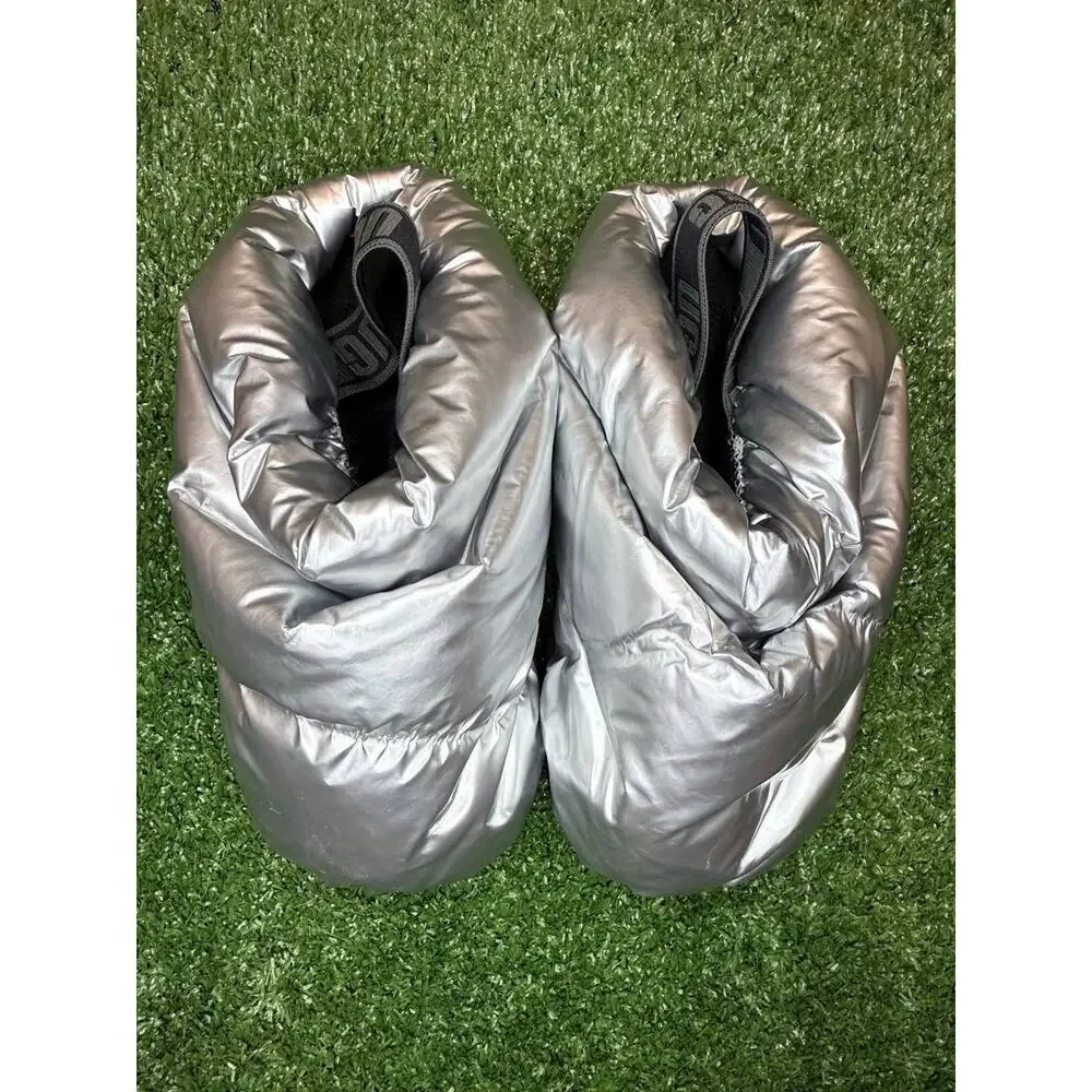 UGG kids puff